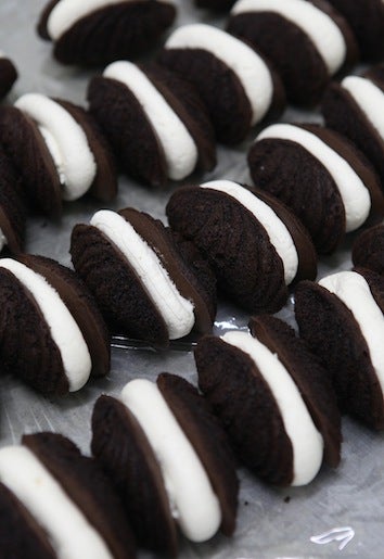 Illustration for article titled Maine's War Over Whoopie Pies