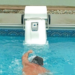 Illustration for article titled The Pool Treadmill