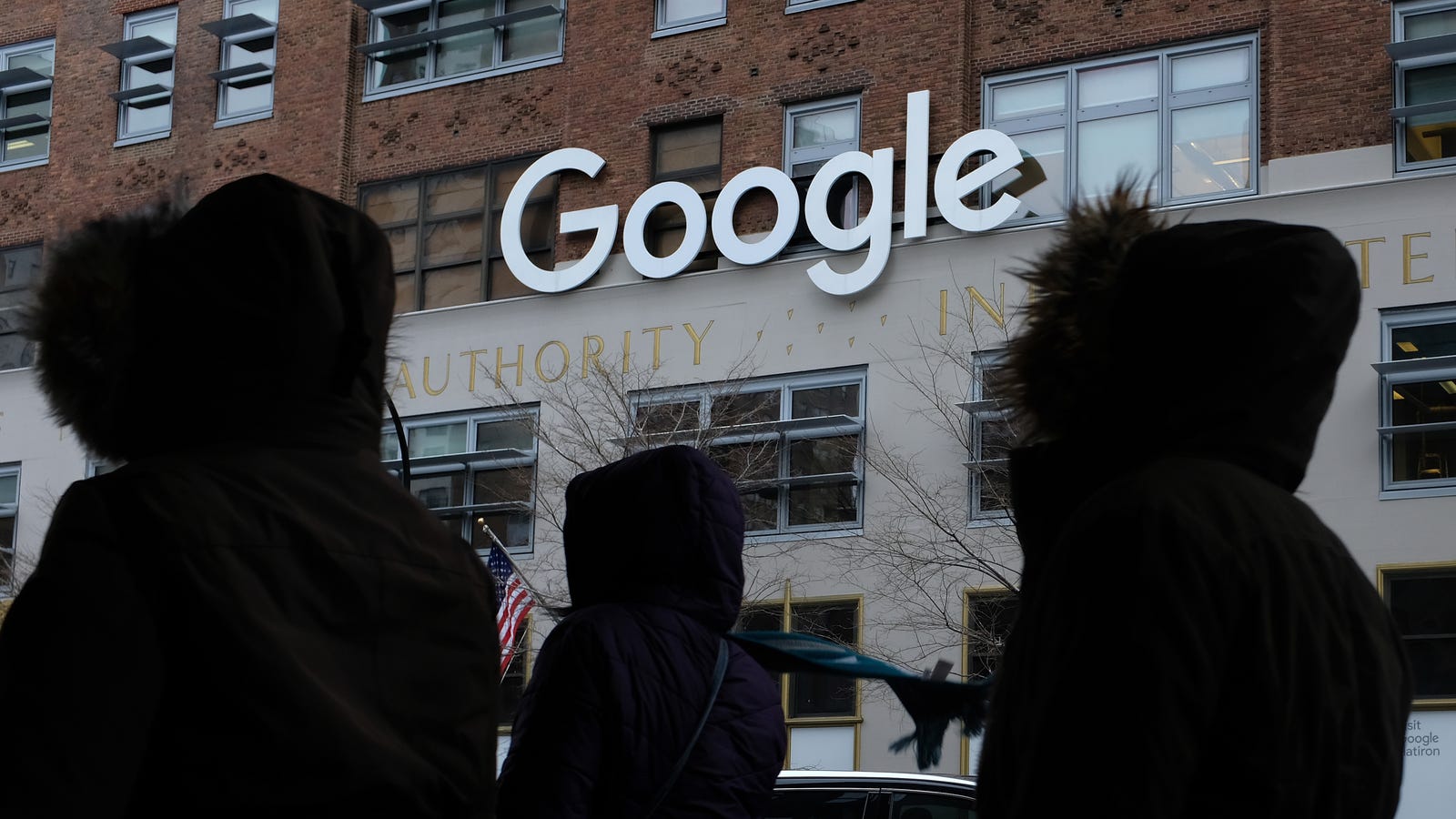 Ex-Google Employee's Memo Says Executives Shut Down Pro-Diversity Discussions