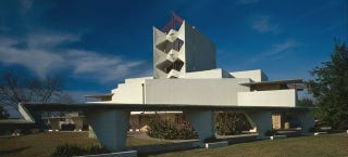 Illustration for article titled 3D Printing Is Being Used to Restore a Frank Lloyd Wright Classic