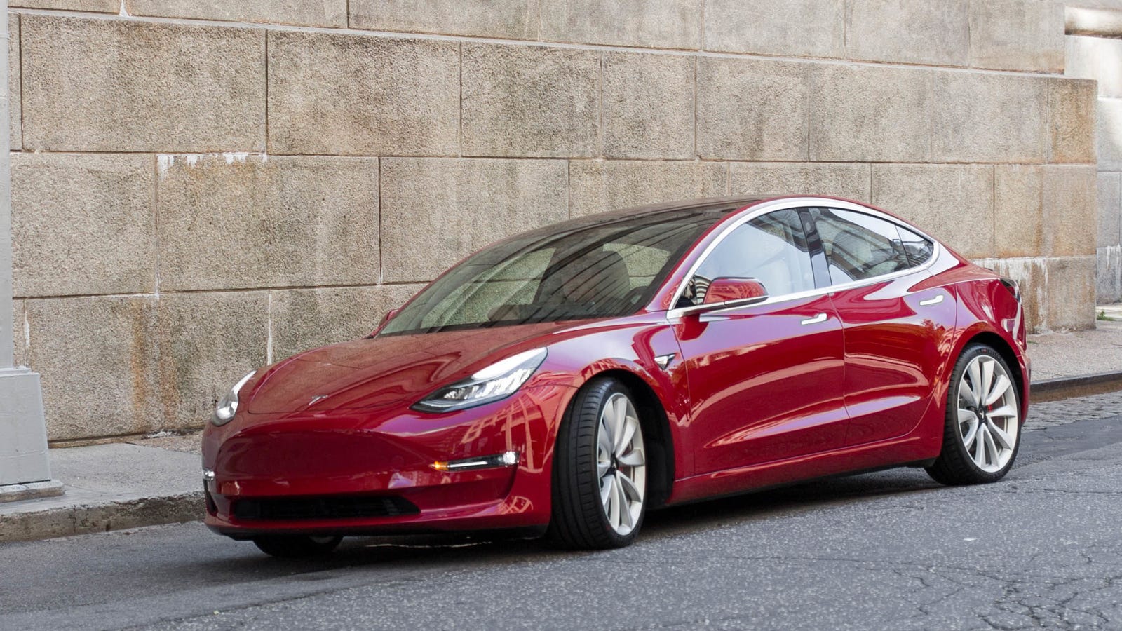 Here's How Much the Tesla Model 3 Performance Saves In ...