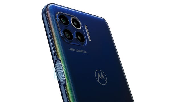 The Motorola One 5G Might Be the Best New Phone for Under $500