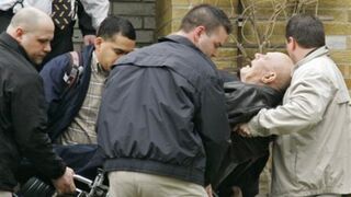 John Demjanjuk and Immigration Agents