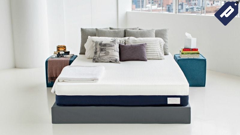 Illustration for article titled Get $50 Off Your Own Personalized Mattress From Helix Sleep + Free Shipping