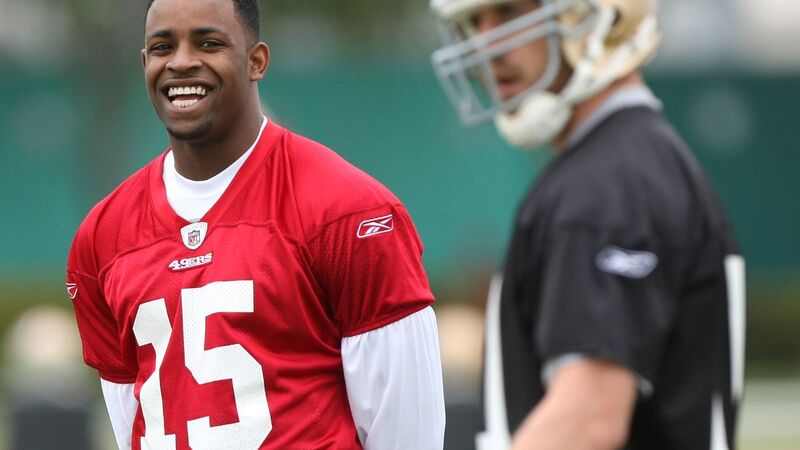 Illustration for article titled Crabtree, Sad 49ers Winning Sans Him, Signs Contract