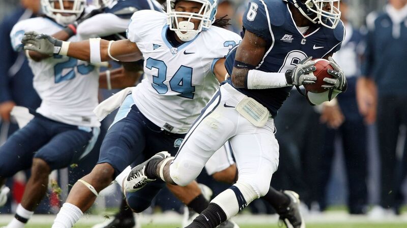 Illustration for article titled UCONN Football Player Fatally Stabbed