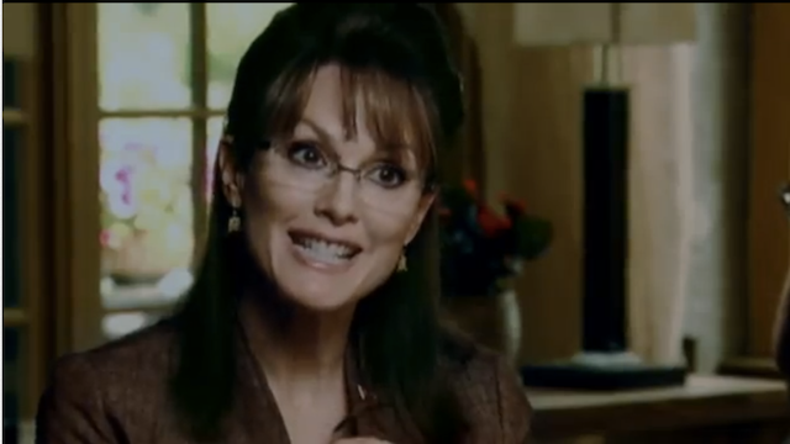 Sarah Palin Thought the Queen of England Was in Charge of the UK #39 s
