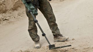 Illustration for article titled This iPhone Finds Landmines