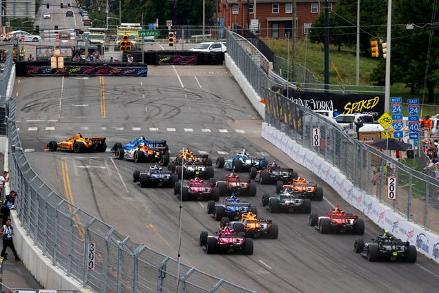 The Real Drama of IndyCar’s Nashville Race Was on Twitter Between Josef Newgarden and Romain Grosjean