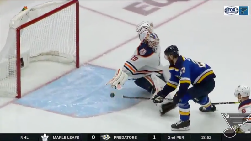 Illustration for article titled The Blues Ruthlessly Tormented Oilers Goalies Tonight
