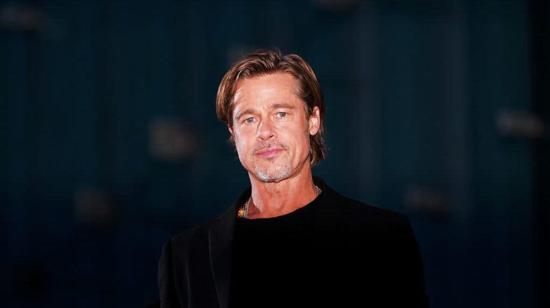 Illustration for article titled Brad Pitt Says He Confronted Harvey Weinstein the Ozarks Way