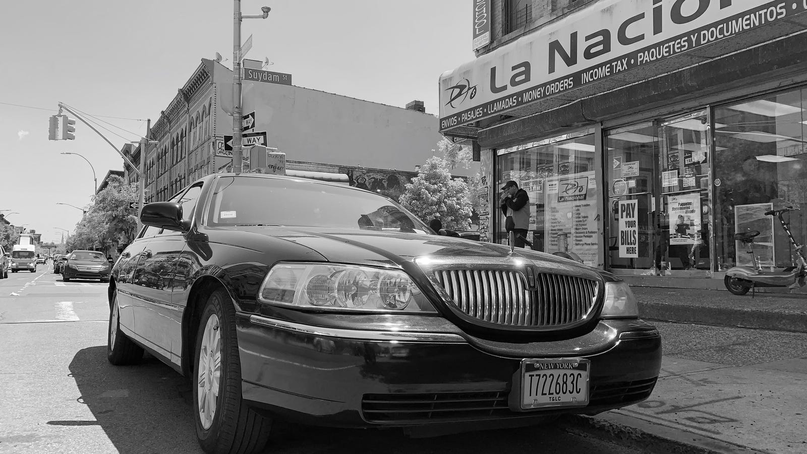 When The Lincoln Town Car Ruled New York