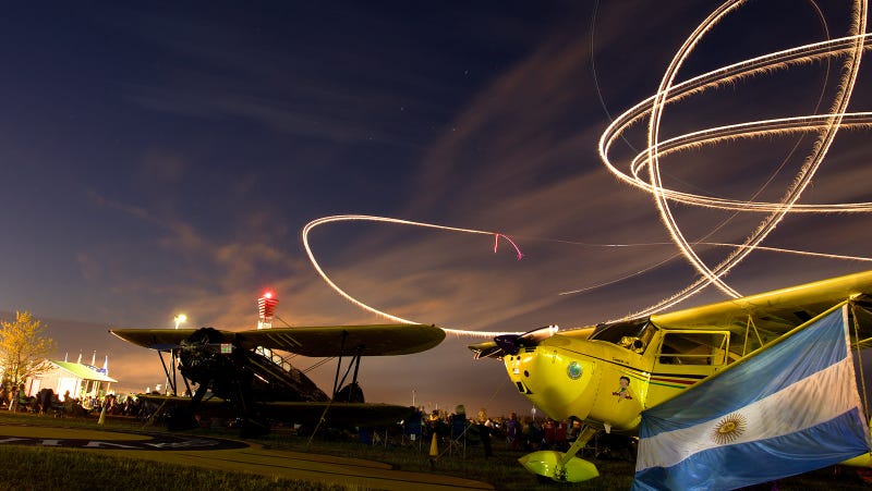 Illustration for article titled More AirVenture Pics