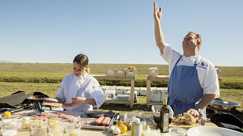 Illustration for article titled Top Chef Masters returns with sous chefs and skydiving