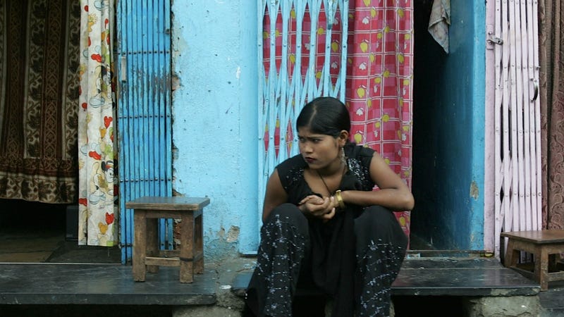 Illustration for article titled Wider Cellphone Use Among India’s Sex Workers Threatens HIV-Prevention Programs