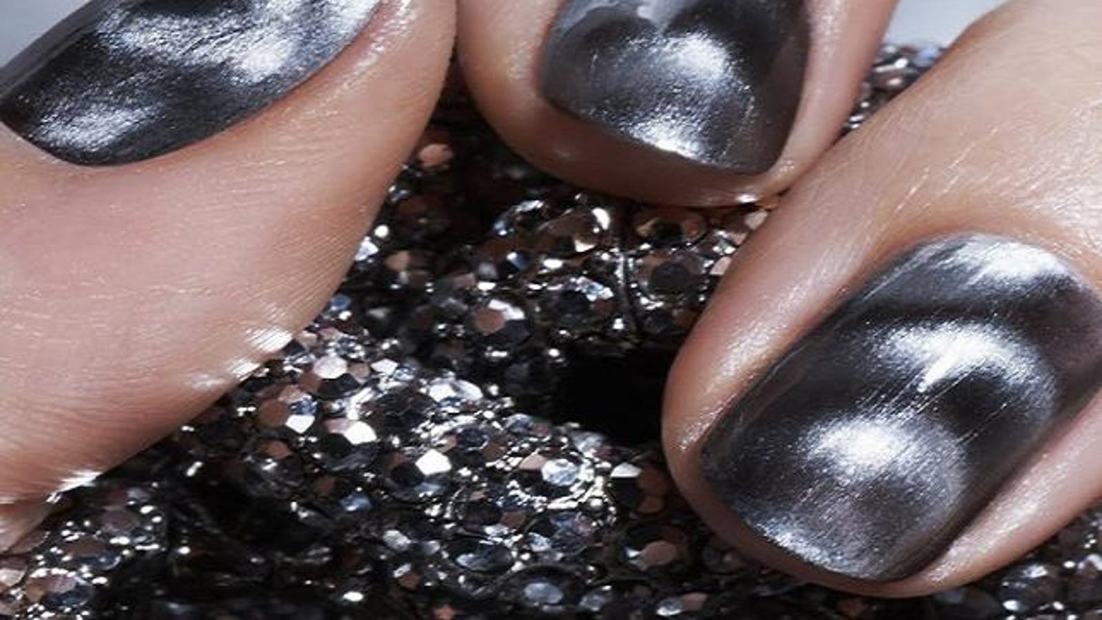 2. Best Magnetic Nail Polish Designs - wide 1
