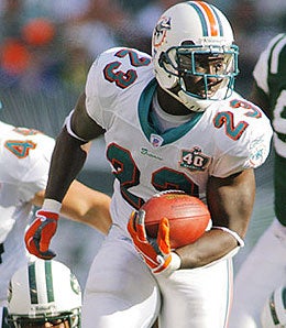 Illustration for article titled The Ronnie Brown Show