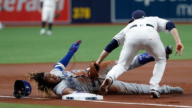 Illustration for article titled Hot Damn, Vlad Jr. Can Slide, Too