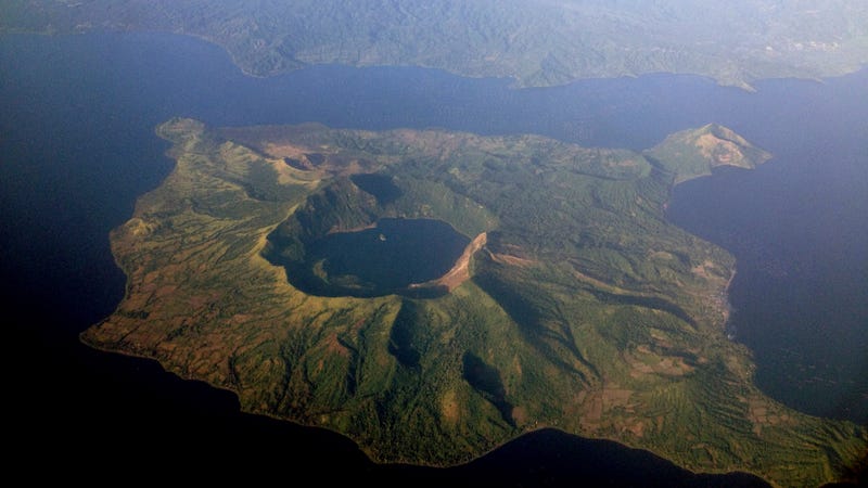 Una isla en un lago en una isla en un lago en una isla