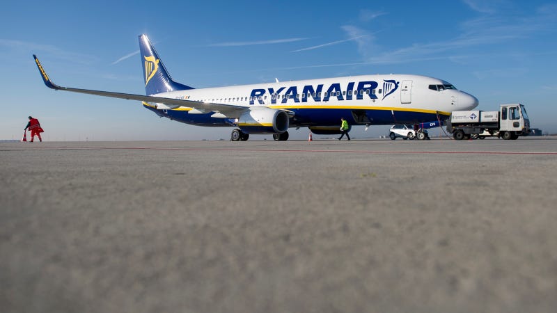 Illustration for article titled Ryanair Promises $10 Flights From The US To Europe