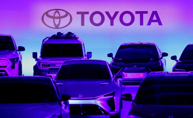 Japanese and South Korean firms are ramping up EV battery investments in the US