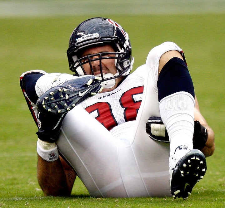 Here Is What Connor Barwin's Dislocated Ankle Looked Like