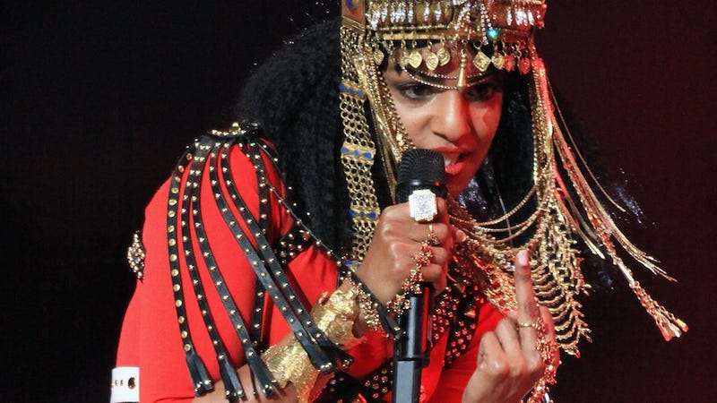 Illustration for article titled NFL Demands $16.6 Million Over M.I.A.'s Super Bowl Middle Finger
