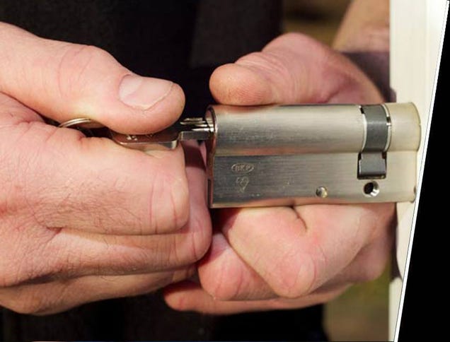 Illustration for article titled What to look for in a
locksmith you are hiring?