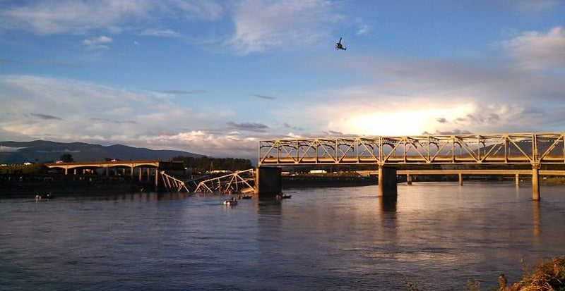 photo of New Analysis Confirms Why the Skagit River Bridge Collapsed image