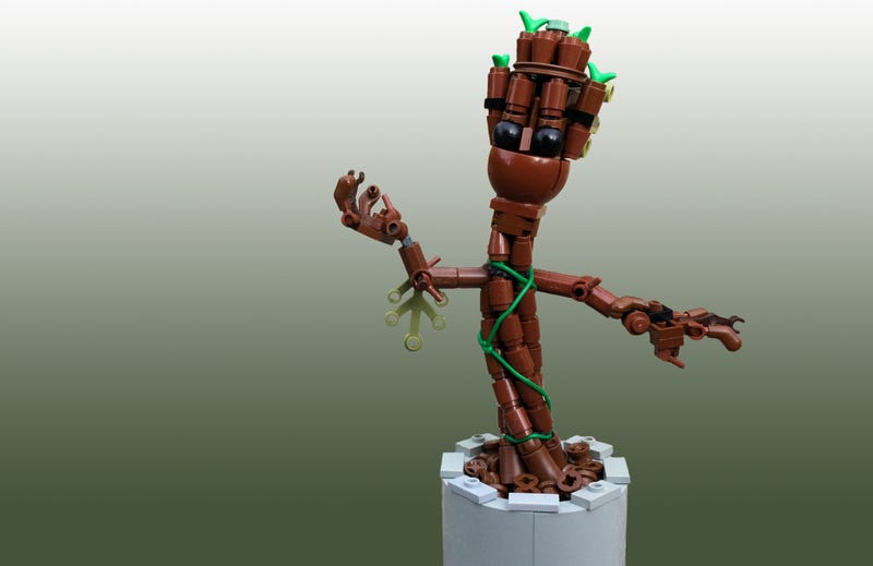 Illustration for article titled This trio of Lego Groot seedlings are the cutest thing today