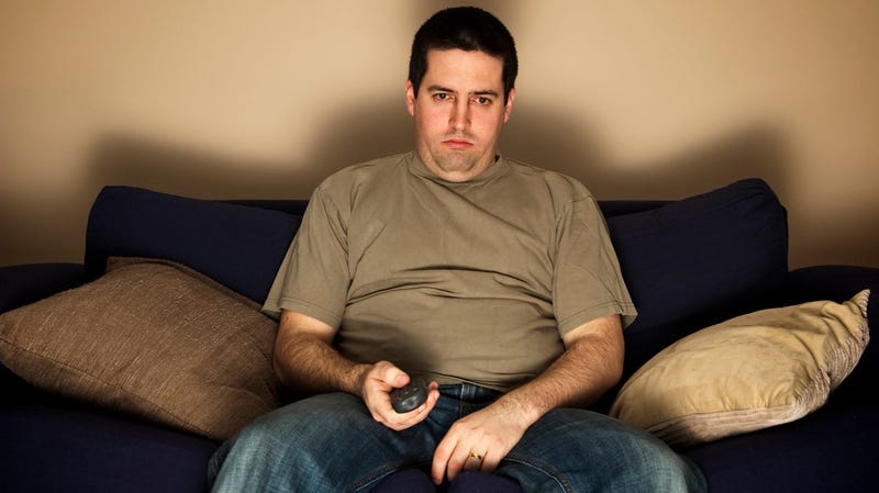 Illustration for article titled Study suggests Americans stop eating out, getting drinks, enjoying life in any meaningful way
