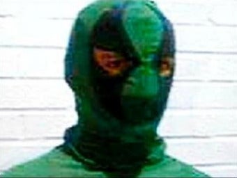 Illustration for article titled Real-life superhero "The Viper" defends Tennessee town, told to take a hike by cops