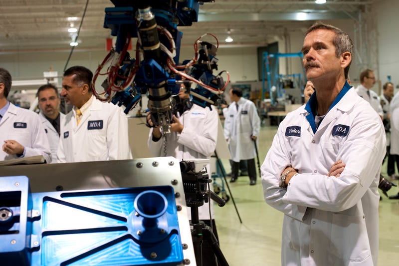 Illustration for article titled Broken Satellite? The Next Generation Canadarm Will Fix What Ails You