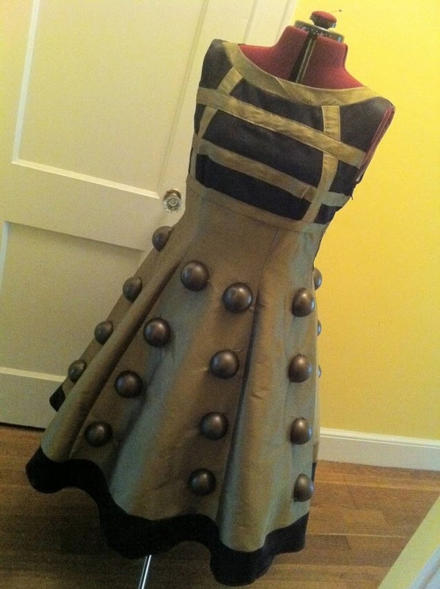diy dalek dress how to make your own amazing dalek dress diy dalek dress how to make your own amazing dalek dress
