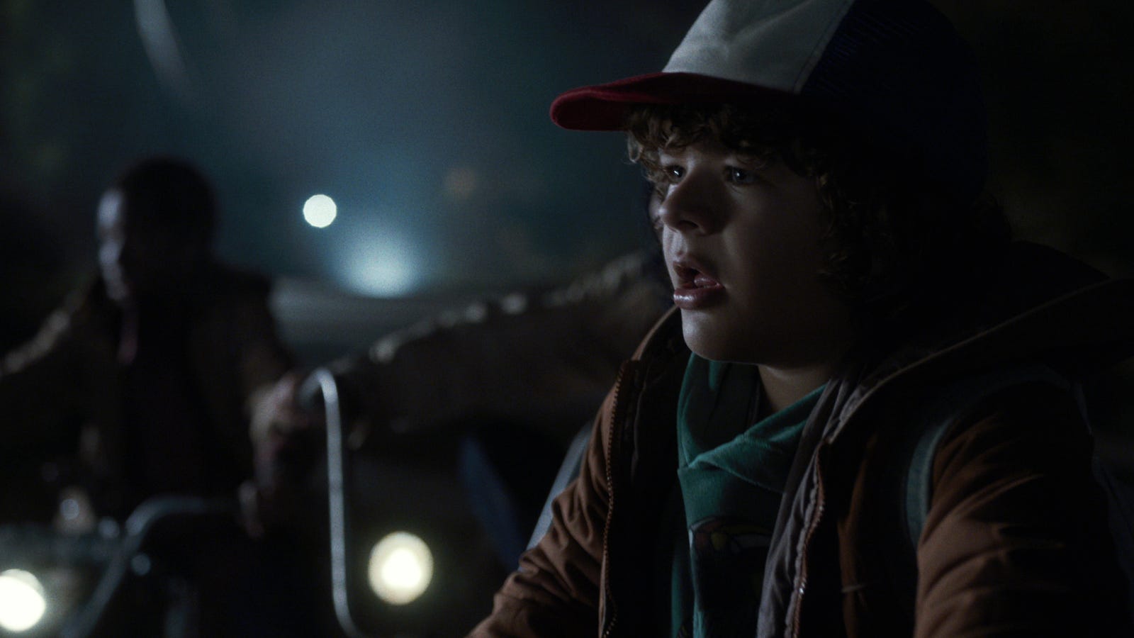 Watch Two Stranger Things Actors (Somehow) Sing Along to ...
