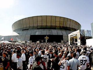 Illustration for article titled Saints Fans Just Up And Forget How This Whole Ticket Thing Works Again