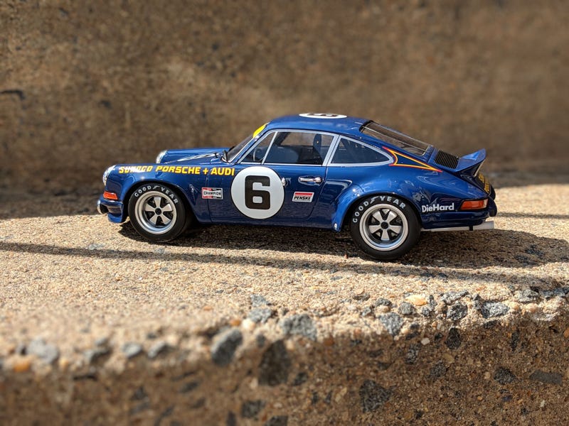 Illustration for article titled LaLD Car Week 2019 - Day 5, 1970s: 1973 Sunoco Blue Porsche 911 2.7RSR