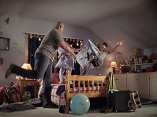 Illustration for article titled If Frank Thomas Can't Hit A Child, What Good Is He?