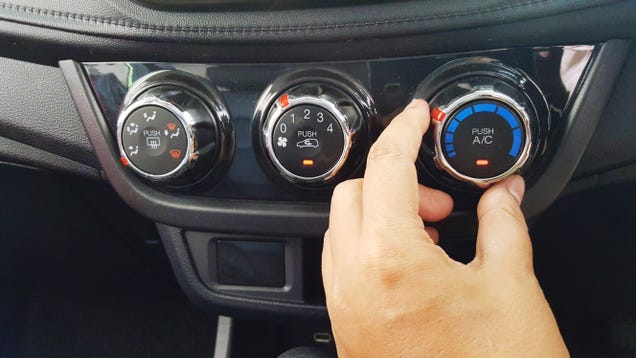 Cool Your Car Down Faster With the 'Air Recirculation' Button