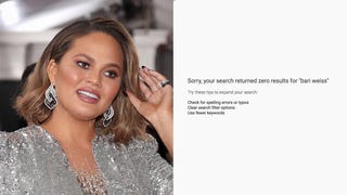 <i>NYT Editor Tweets Something Bad and Stupid, Chrissy Teigen Responds With Something Good and Smart