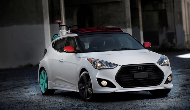Illustration for article titled The Hyundai Veloster C3 Roll Concept Is A Veloster With Less Roof And More Bicycle