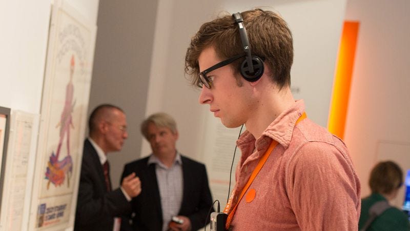Illustration for article titled Museum’s Audio Guide Informs Visitors How Much More They Getting Out Of Experience Than Others