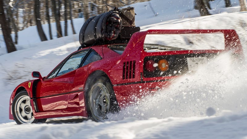 Illustration for article titled Here's How They Made That Mind-Blowing Ferrari F40 Snow Rally Video In Japan