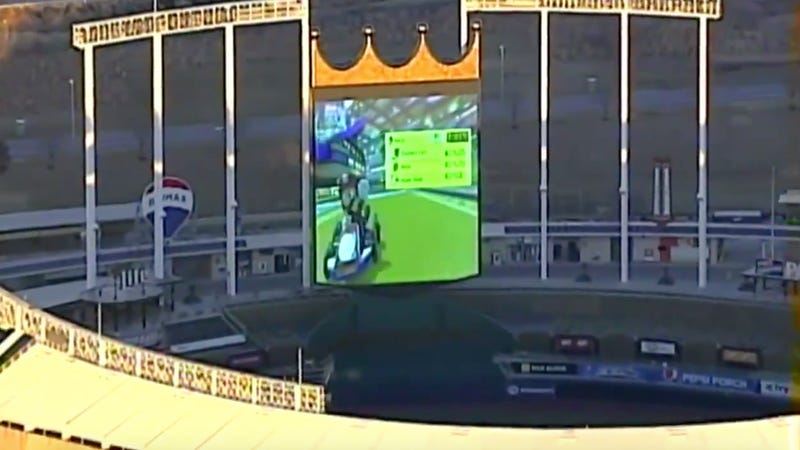 Illustration for article titled Royals Employees Were The Ones Playing Mario Kart On The Kauffman Stadium Jumbotron