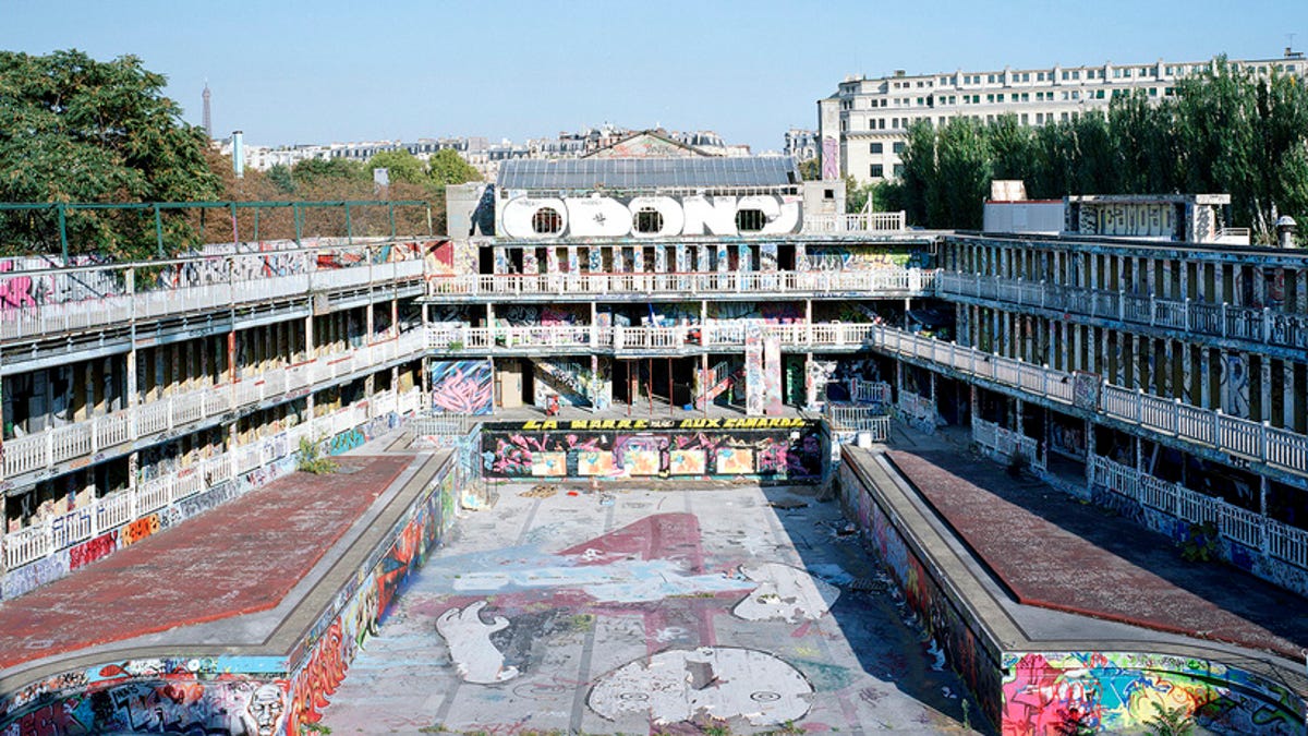 This Iconic Parisian Swimming Pool Is Reborn After 25 Years Of Neglect
