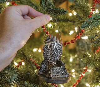 Illustration for article titled Ready your House Stark Jokes, GoT Christmas decorations are here