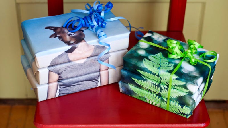 how-to-print-your-own-custom-holiday-wrapping-paper