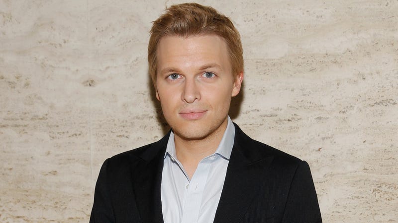 Illustration for article titled Ronan Farrow Just Wants to Be Understood