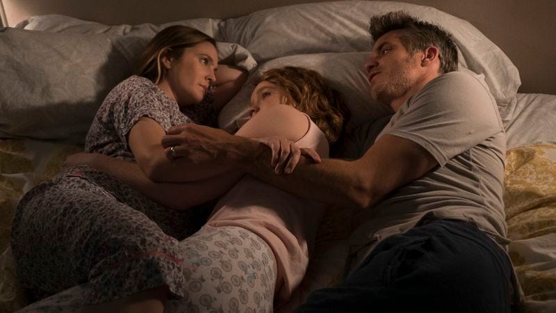 Santa Clarita Diet Ups The Stakes Asks Tough Questions In Episode 4