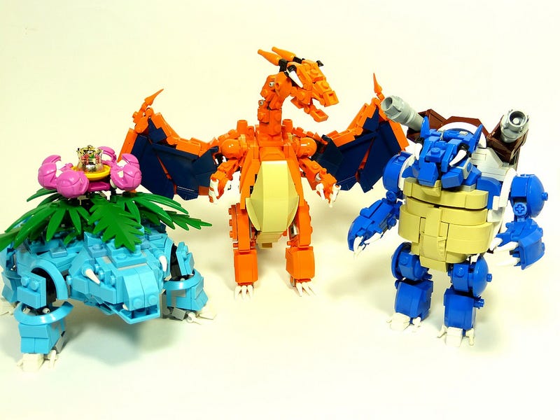 mini lego charizard